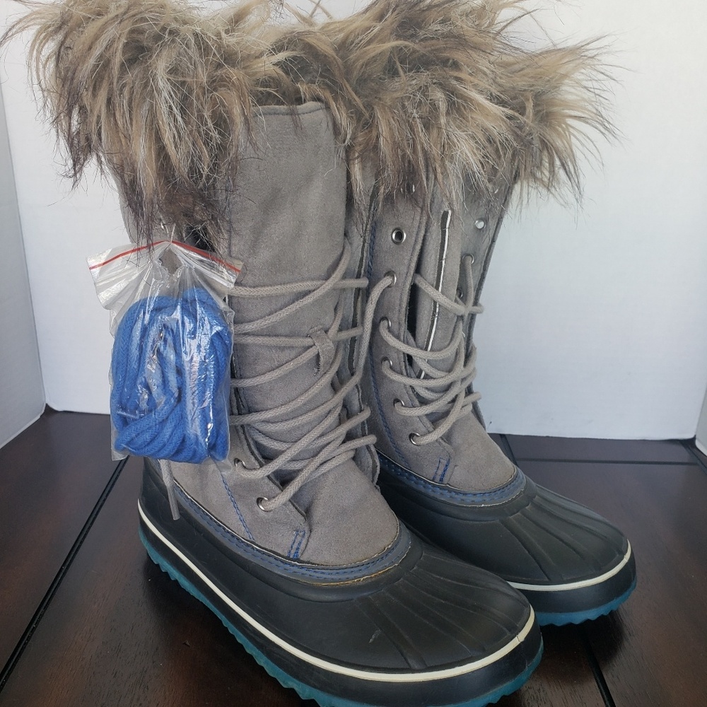 Thinsulate Winter Boots by Old Navy